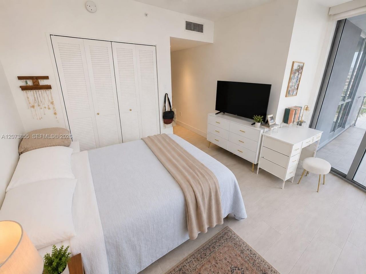 1010 SW 2nd Ave, Unit 1409, Miami, FL 33130 Photo