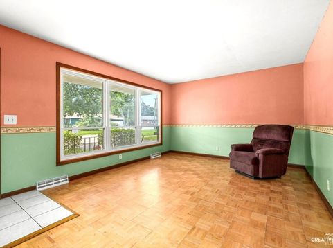 Main Photo