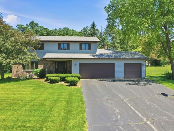 2720 N Patricia Lane , McHenry, IL 60051