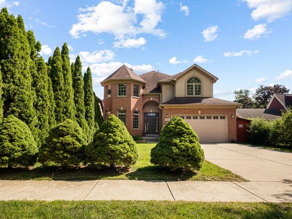1769 Morse Avenue , Des Plaines, IL 60018