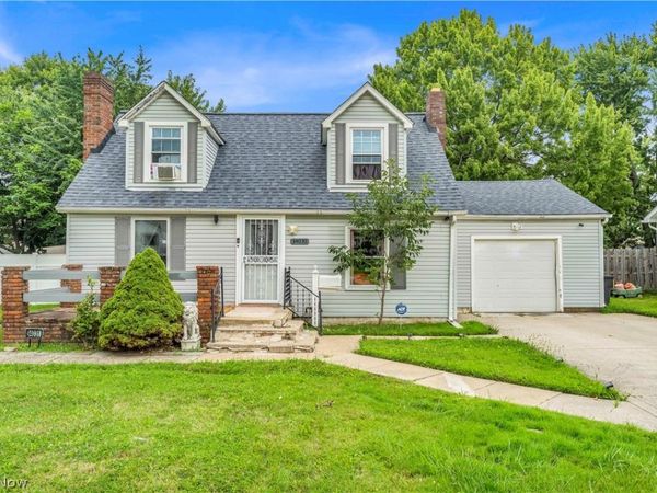 34031 Victor Drive , Eastlake, OH 44095
