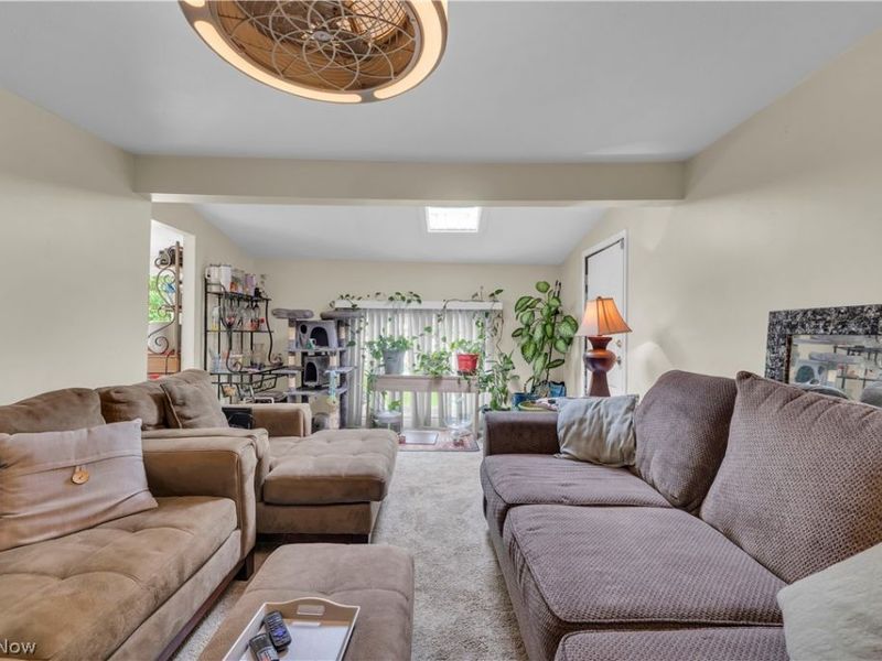 34031 Victor Drive , Eastlake, OH 44095 Photo 14