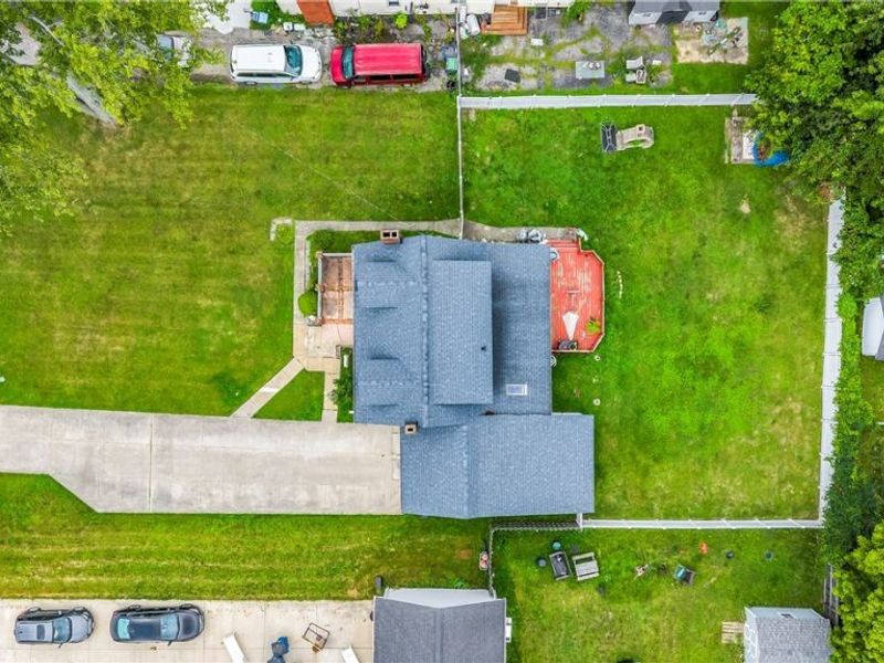 34031 Victor Drive , Eastlake, OH 44095 Photo 4