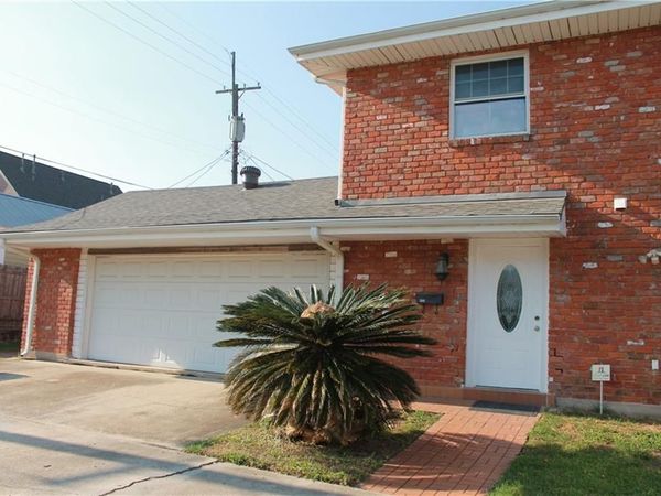 825 MOUTON Street , New Orleans, LA 70124