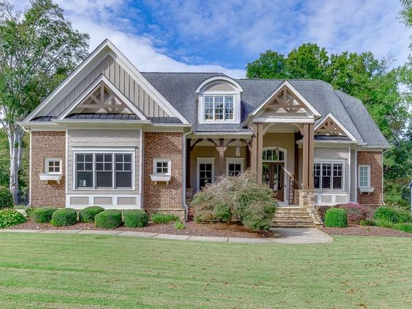 411 Meadow Lake Terrace Road , Hoschton, GA 30548