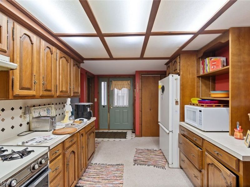 3867 Bay Path Drive, Akron, OH 44319 Photo 18