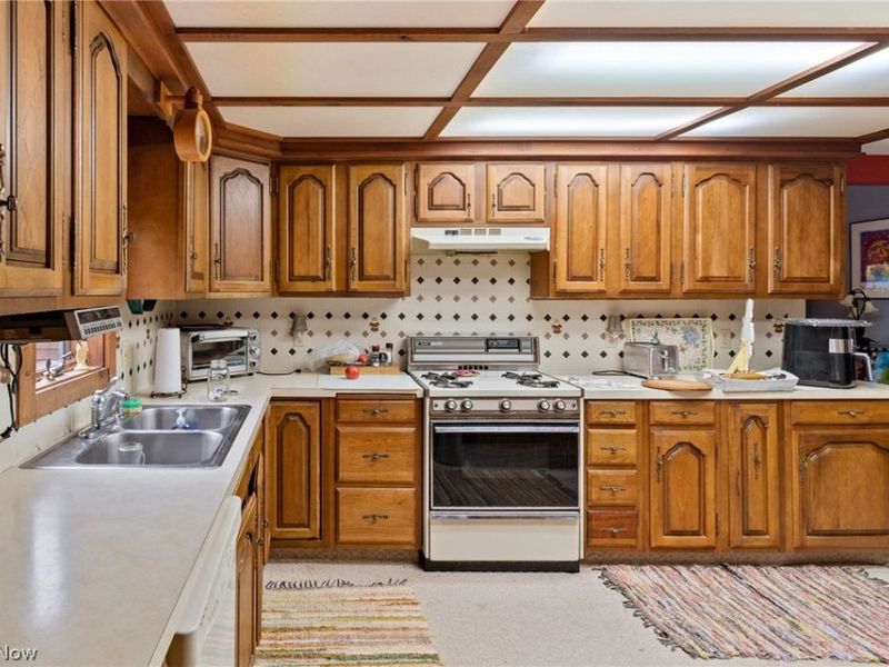 3867 Bay Path Drive, Akron, OH 44319 Photo 19