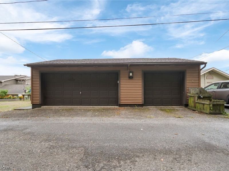 3867 Bay Path Drive, Akron, OH 44319 Photo 5