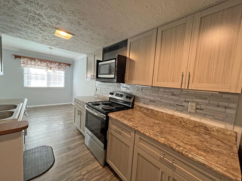 1561 Greens Edge Drive, Florence, KY 41042 Photo 8