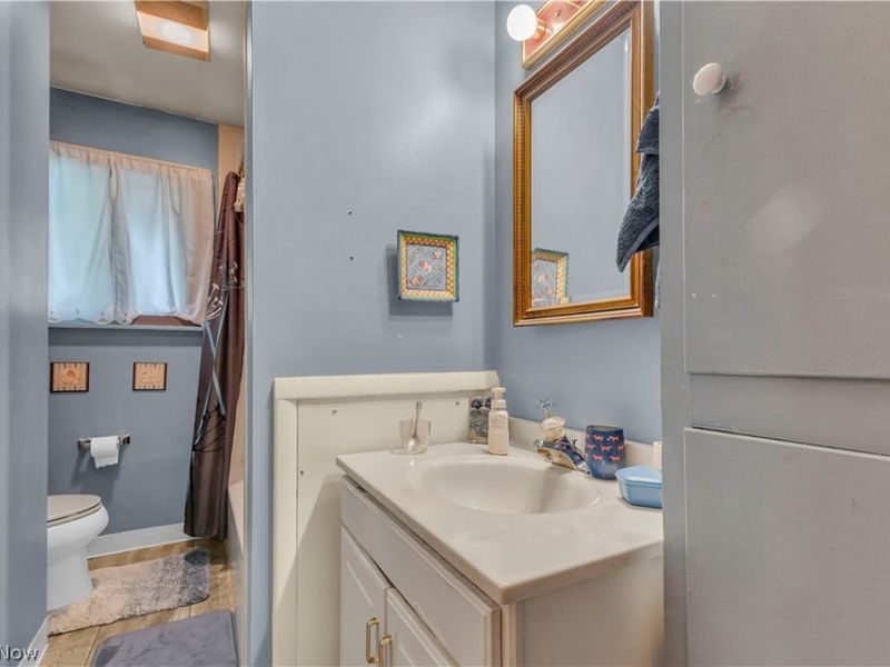 14185 Niagara Drive , Strongsville, OH 44136 Photo 18