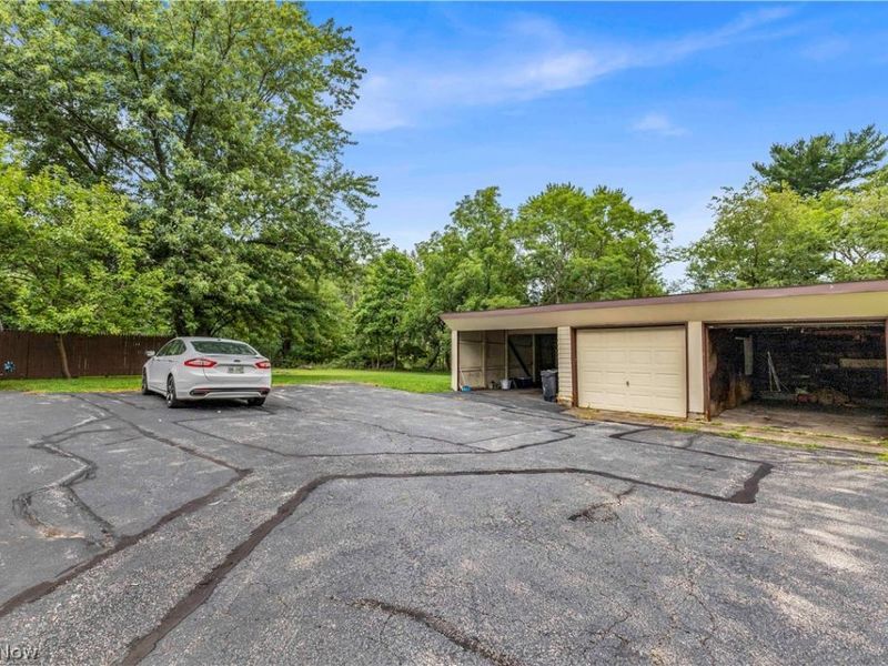 14185 Niagara Drive , Strongsville, OH 44136 Photo 39