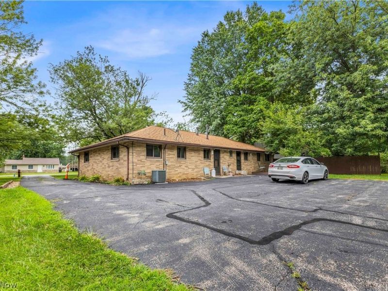 14185 Niagara Drive , Strongsville, OH 44136 Photo 40