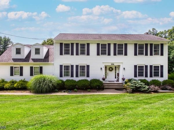 23 Lee Hill Rd, Byram, NJ 07821