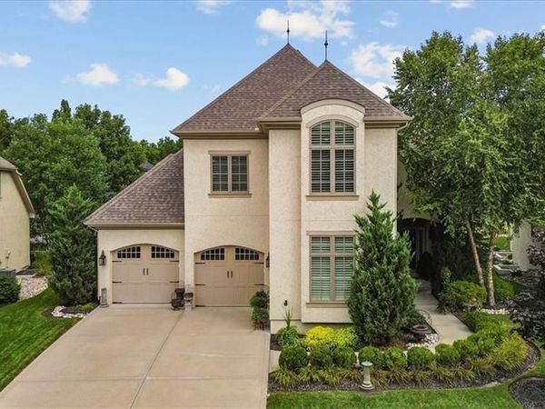 8438 N DONNELLY Court, Kansas City, MO 64157