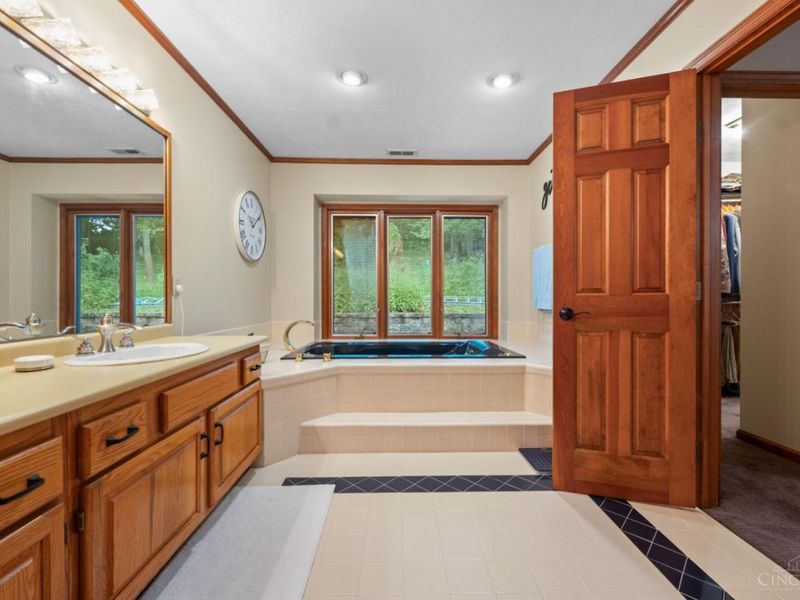 6250 Wooden Shoe Lane, Washington Township, OH 45459 Photo 35