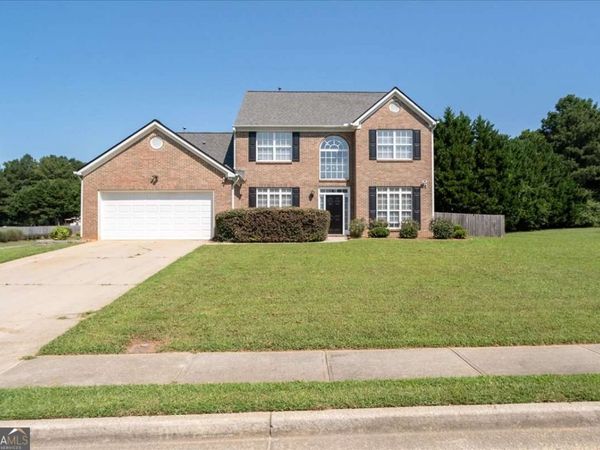 1135 Baltic Court, Loganville, GA 30052