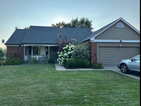 5017 Saffron Drive, Troy, MI 48085