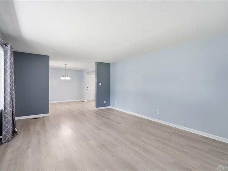 5544 Waterloo Road, Washington Township, OH 45459 Photo 10