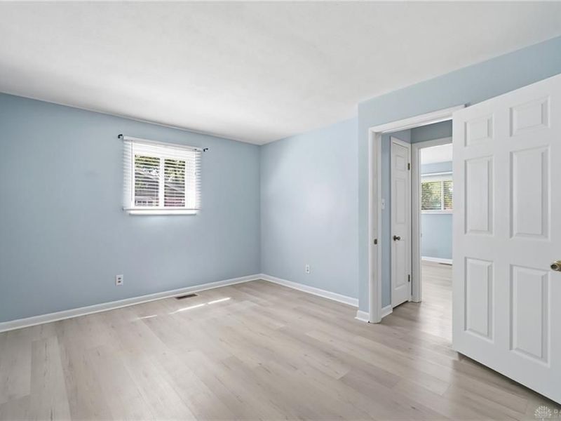 5544 Waterloo Road, Washington Township, OH 45459 Photo 33