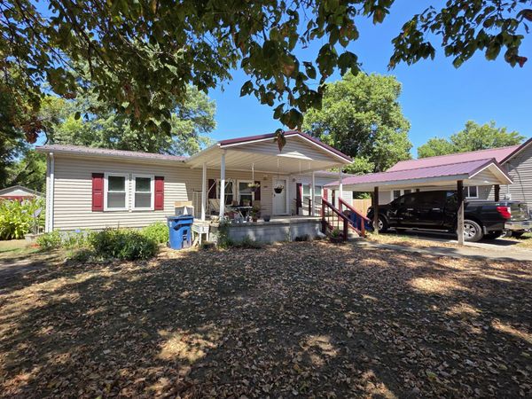 417 Ottawa Street , Seneca, MO 64865