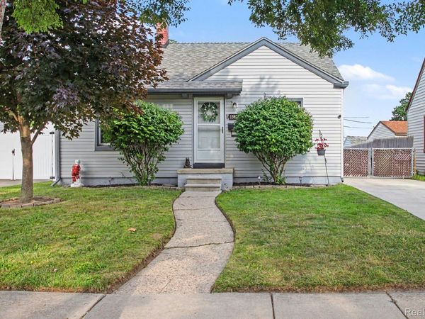 13825 Pearl Street, Southgate, Mi 48195