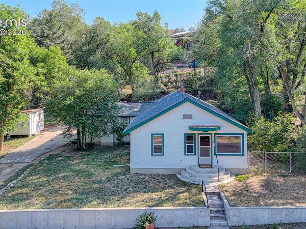 3172 W Kiowa Street, Colorado Springs, CO 80904