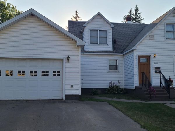 1600 MINNEAPOLIS ST, Sault Ste Marie, MI 49783