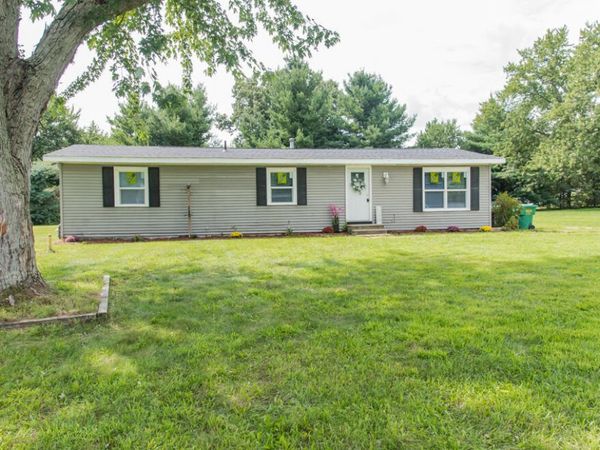 58048 Carman Drive, Three Rivers, MI 49093