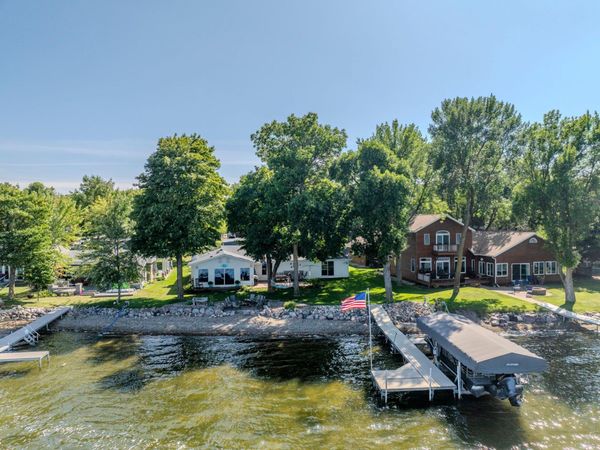 436 Shorewood Drive , Detroit Lakes, MN 56501