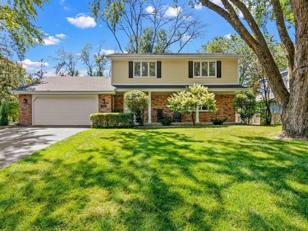 5701 W 66th Street, Edina, MN 55439