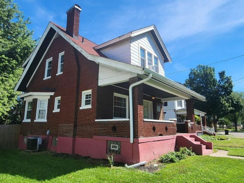 86 De Camp Avenue, Cincinnati, OH 45216 Photo 3