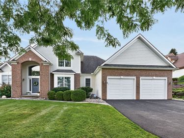 9 Cheshire Ridge, Victor, NY 14564