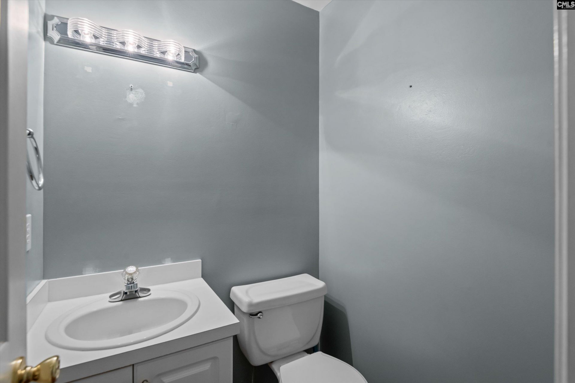 105 Highland Creek Lane  Photo 28