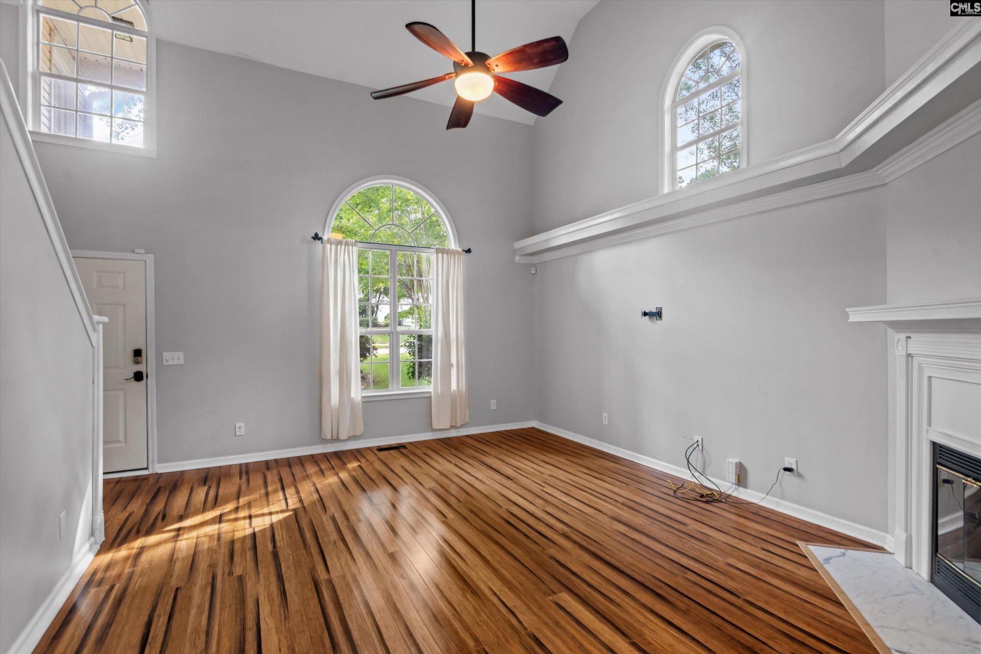 105 Highland Creek Lane  Photo 7