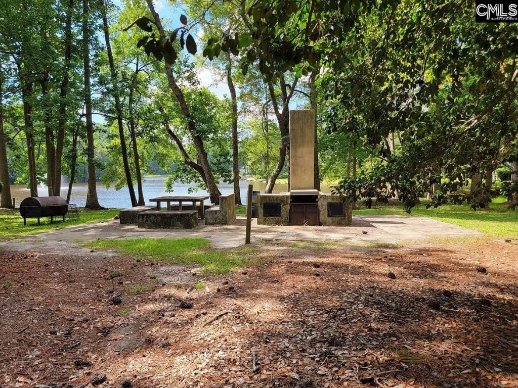 8 Cassia Court Photo 29