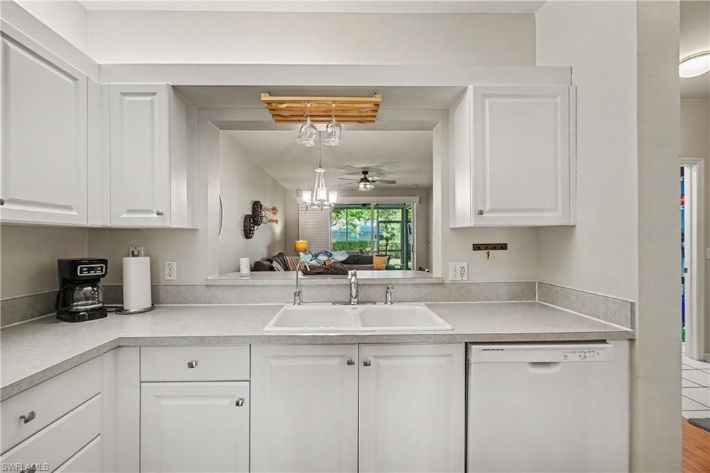 14511 Daffodil Dr , Unit 1403, Fort Myers, FL 33919 Photo