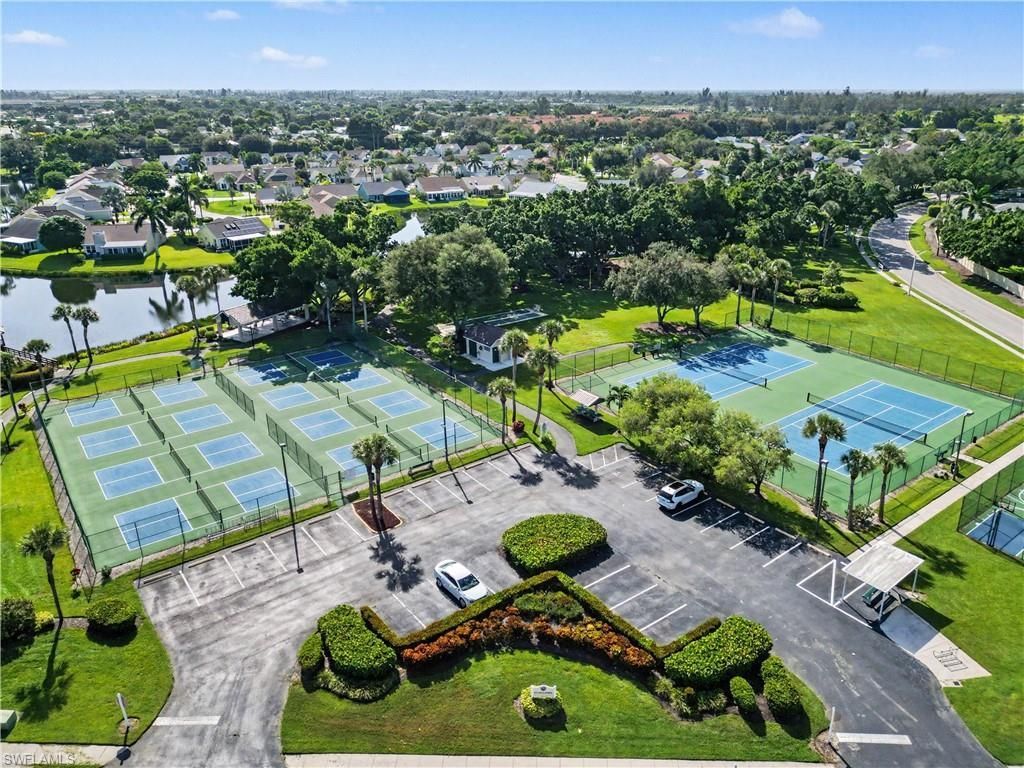 14511 Daffodil Dr , Unit 1403, Fort Myers, FL 33919 Photo