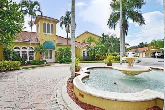 4650 Saint Croix Ln , Unit 725, Naples, FL 34109 Photo