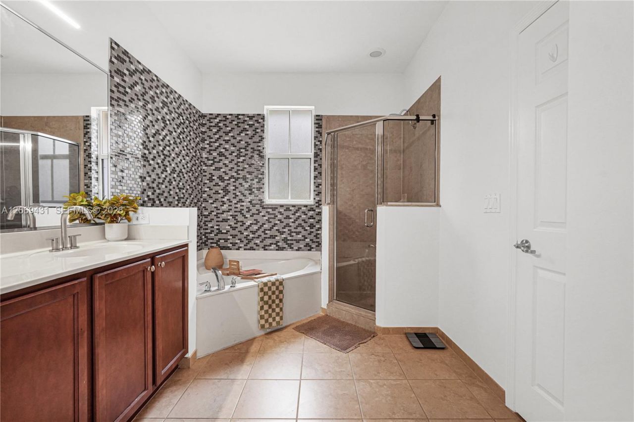 4818 Acadian Trl , Coconut Creek, FL 33073 Photo