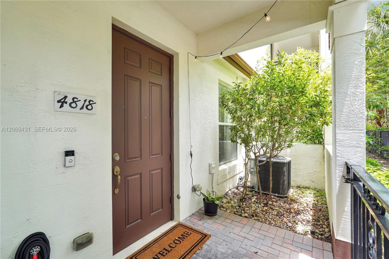 4818 Acadian Trl , Coconut Creek, FL 33073 Photo