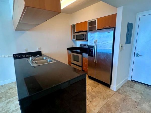 1750 N Bayshore Dr , Unit 2406, Miami, FL 33132
