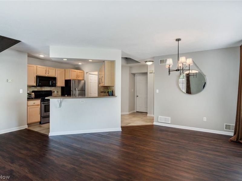 6465 Saint Andrews Drive , Unit 1, Canfield, OH 44406 Photo 9