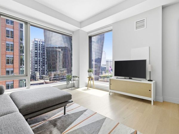 135 Seaport Blvd, Unit 1016, Boston, MA 02210