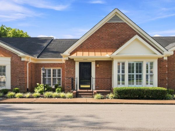 1522 Saint Charles Pl , Murfreesboro, TN 37129