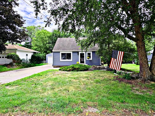 3114 Rypens Drive NW, Grand Rapids, MI 49504