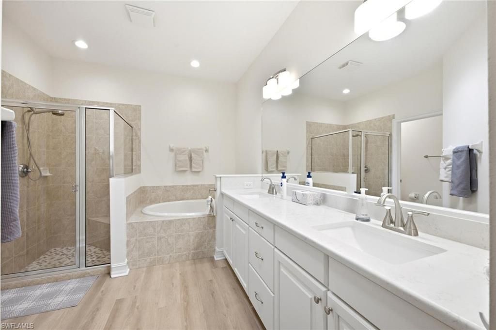 1903 Tarpon Bay Dr N, Unit 134, Naples, FL 34119 Photo