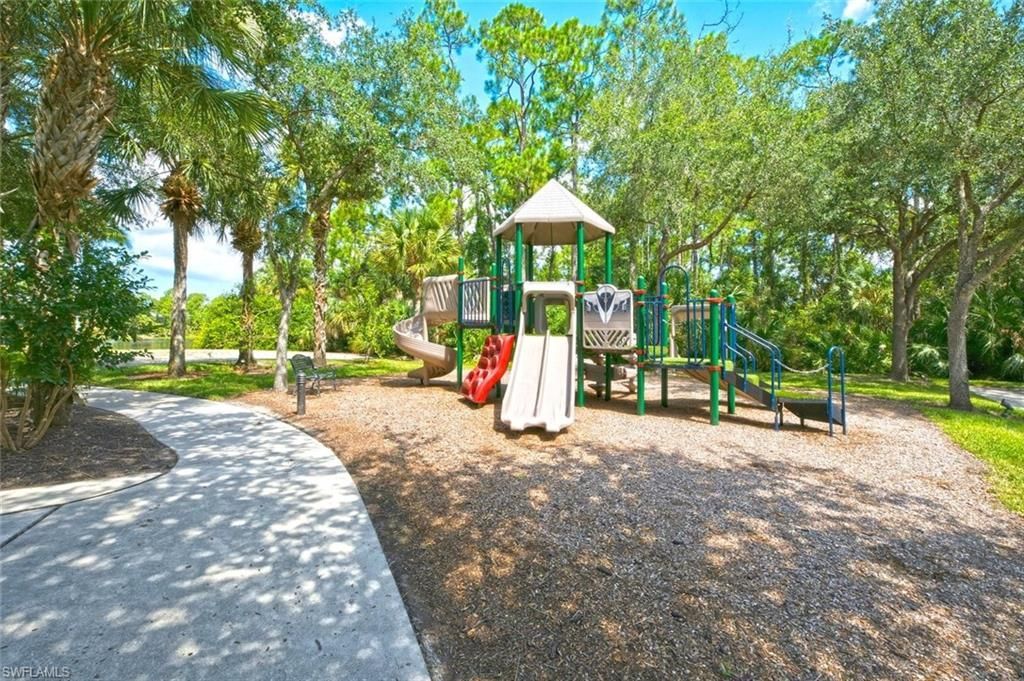 1903 Tarpon Bay Dr N, Unit 134, Naples, FL 34119 Photo