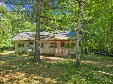 404 Posson Hill Road, Middleburgh, NY 12122
