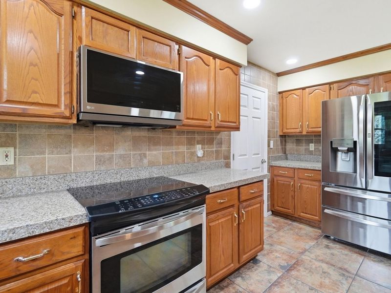 10619 Frederick Pike, Vandalia, OH 45377 Photo 25