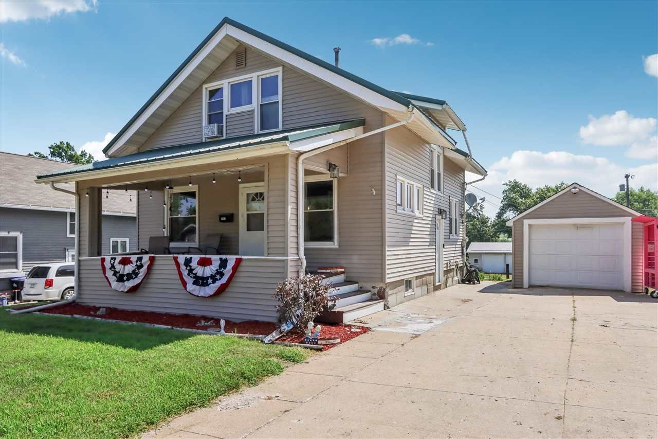1903 10th Avenue, Belle Plaine, IA 52208 Main Photo
